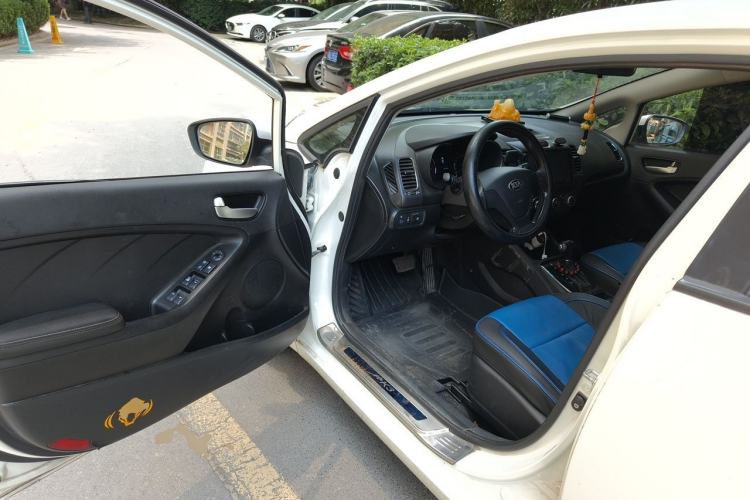 Used Kia K3 2016 1.6L Automatic GL Driver Seat