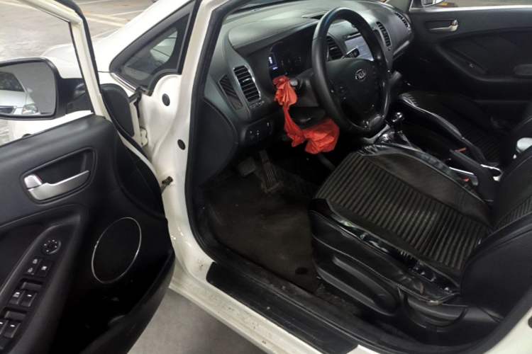 Used Kia K3 2016 1.6L Automatic GLS Driver Seat