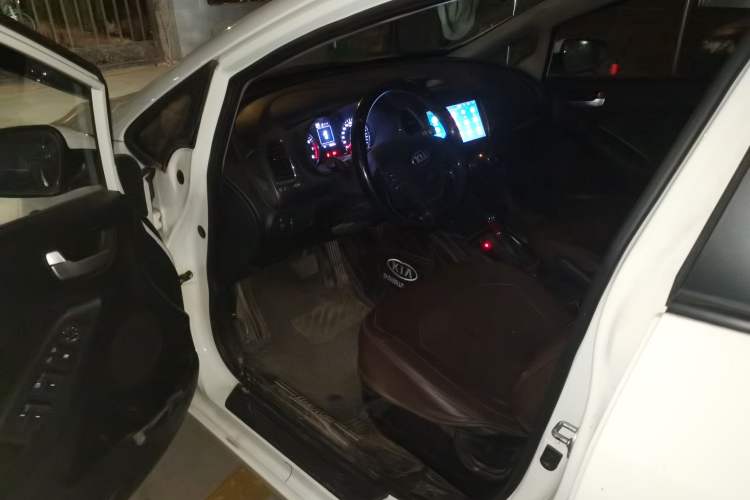 Used Kia K3 2016 1.6L Automatic GL Driver Seat