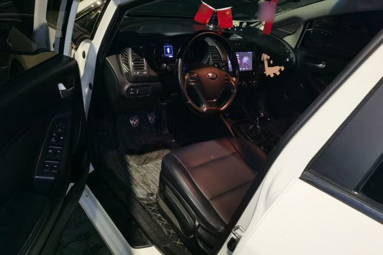 Used Kia K3 2016 1.6L Manual GLS Driver Seat