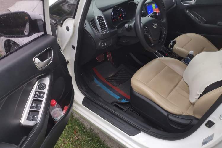 Used Kia K3 2016 1.6L Automatic GL Driver Seat