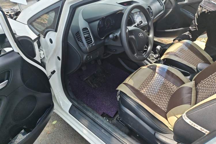 Used Kia K3 2016 1.6L Manual GL Driver Seat