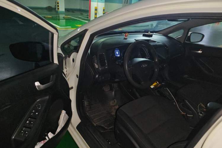 Used Kia K3 2016 1.6L Automatic GLS Driver Seat