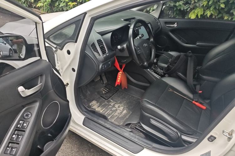 Used Kia K3 2016 1.6L Automatic GLS Driver Seat