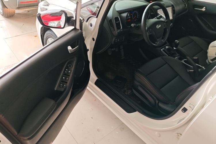 Used Kia K3 2016 1.6L Manual GLS Driver Seat