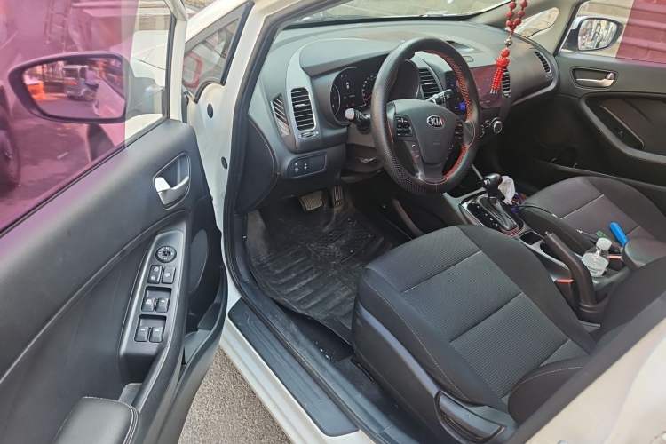 Used Kia K3 2016 1.6L Automatic GLS Driver Seat