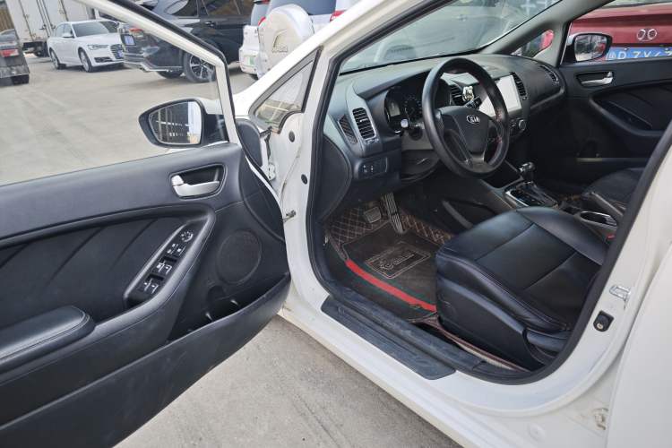 Used Kia K3 2016 1.6L Automatic GL Driver Seat