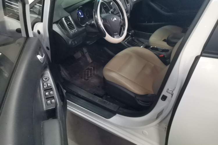 Used Kia K3 2016 1.6L Automatic GL Driver Seat
