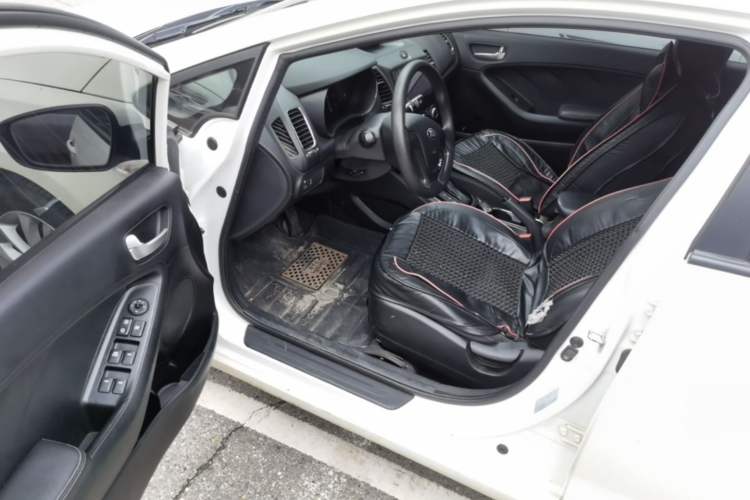Used Kia K3 2016 1.6L Automatic GL Driver Seat