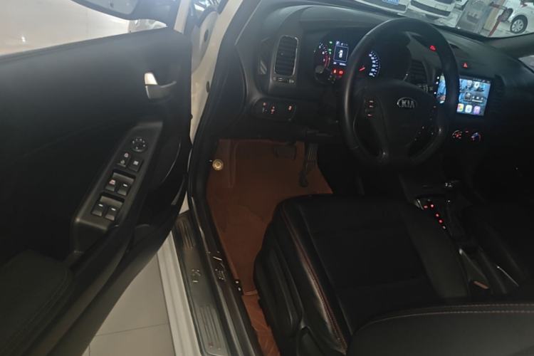 Used Kia K3 2016 1.6L Automatic GLS Driver Seat