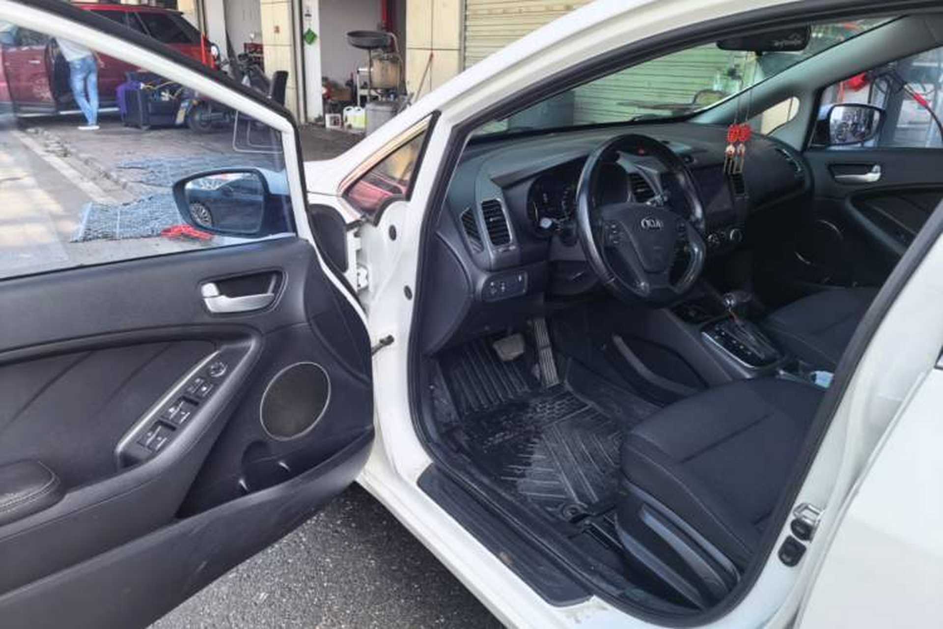 Used Kia K3 2016 1.6L Automatic GLS Driver Seat