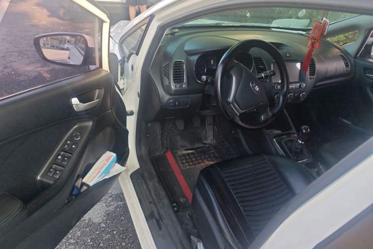 Used Kia K3 2016 1.6L Manual GL Driver Seat