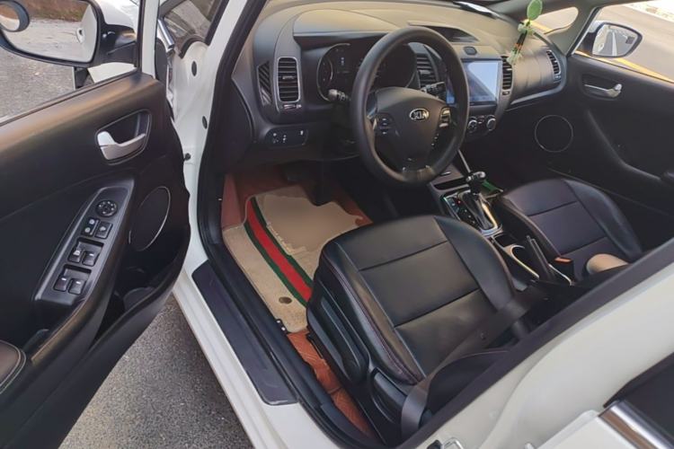 Used Kia K3 2016 1.6L Automatic GLS Driver Seat
