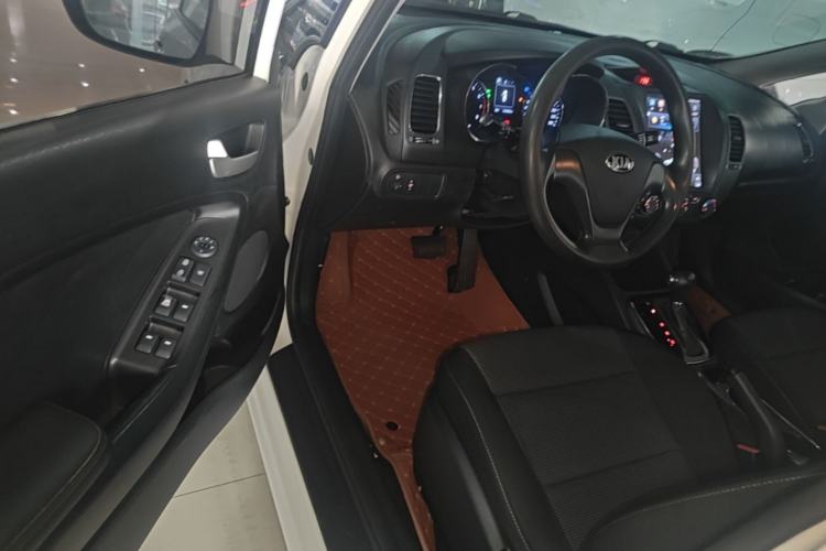 Used Kia K3 2016 1.6L Automatic GL Driver Seat
