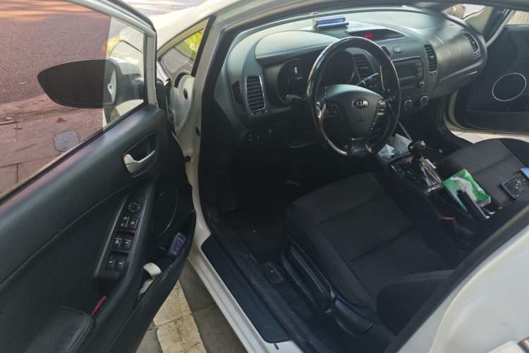 Used Kia K3 2016 1.6L Automatic GLS Driver Seat