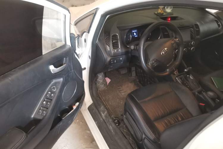 Used Kia K3 2016 1.6L Automatic GLS Driver Seat