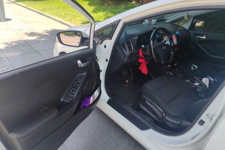 Used Kia K3 2016 1.6L Automatic GLS Driver Seat