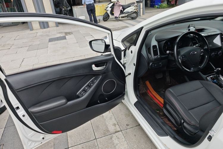 Used Kia K3 2016 1.6L Automatic GLS Driver Seat