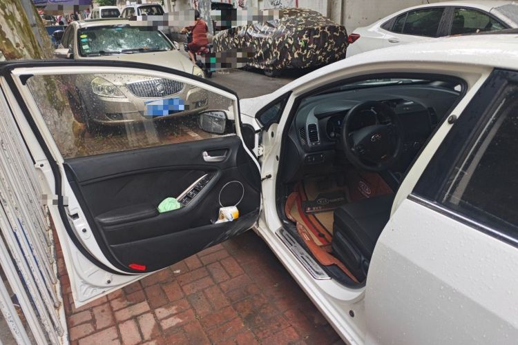 Used Kia K3 2016 1.6L Automatic GLS Driver Seat