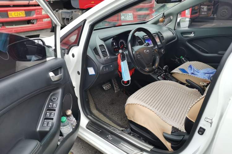 Used Kia K3 2016 1.6L Automatic GLS Driver Seat