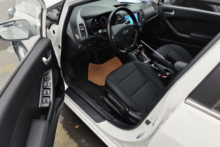 Used Kia K3 2016 1.6L Automatic GLS Driver Seat