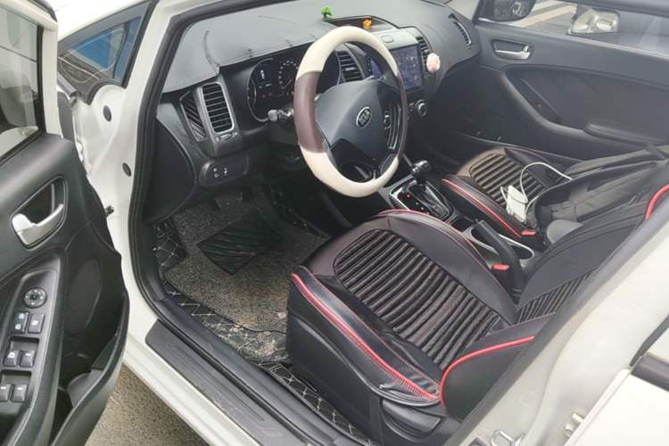 Used Kia K3 2016 1.6L Automatic with Sunroof Driver Seat