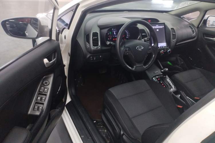Used Kia K3 2016 1.6L Automatic GLS Driver Seat