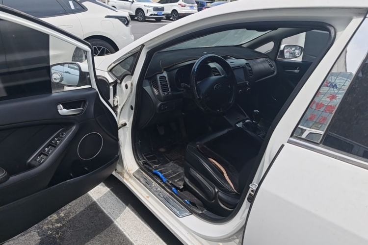 Used Kia K3 2016 1.6L Manual GLS Driver Seat