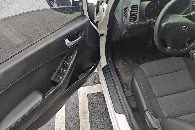 Used Kia K3 2016 1.6L Manual GL Driver Seat