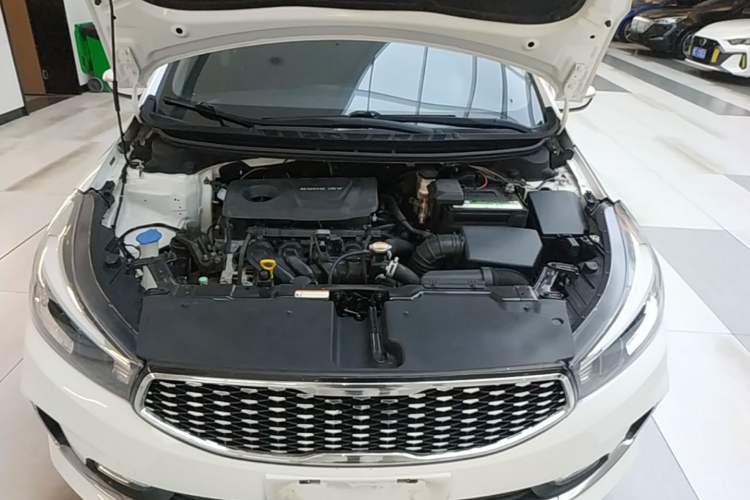 Used Kia K3 2016 1.6L Automatic GLS Engine Bay
