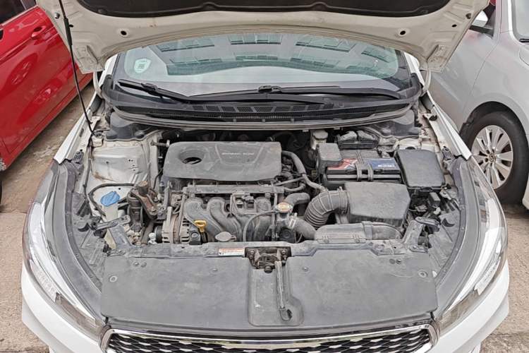 Used Kia K3 2016 1.6L Automatic DLX Engine Bay