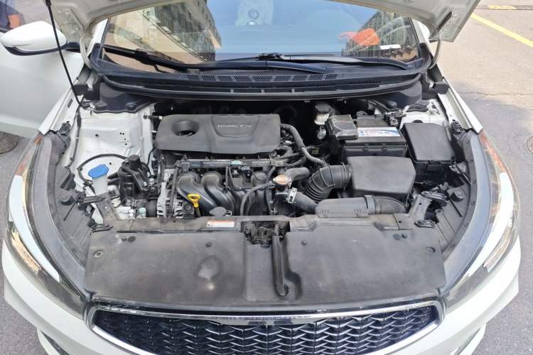Used Kia K3 2016 1.6L Manual GL Engine Bay