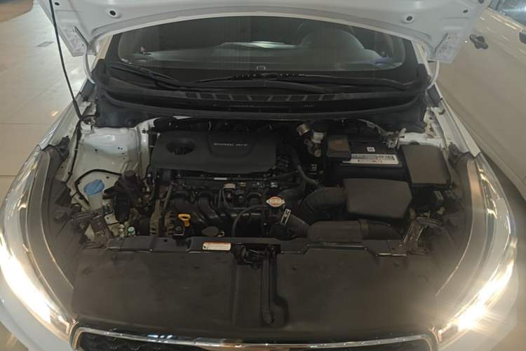 Used Kia K3 2016 1.6L Automatic GL Engine Bay