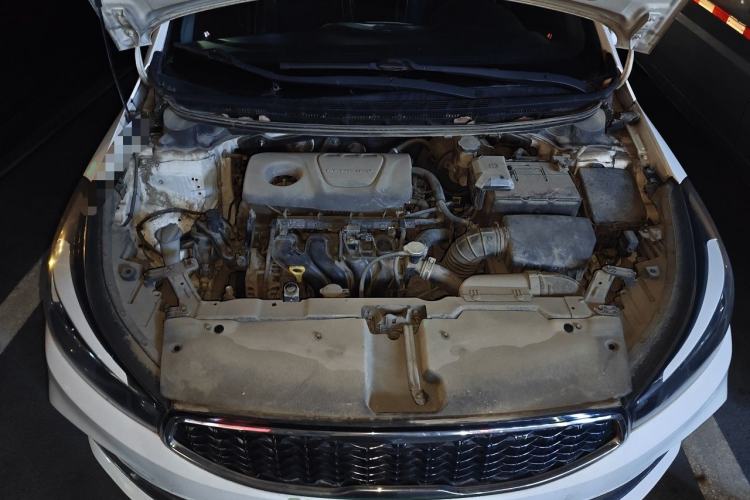 Used Kia K3 2016 1.6L Manual GL Engine Bay
