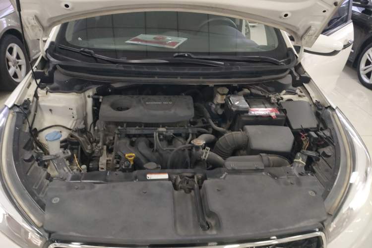 Used Kia K3 2016 1.6L Automatic GL Engine Bay