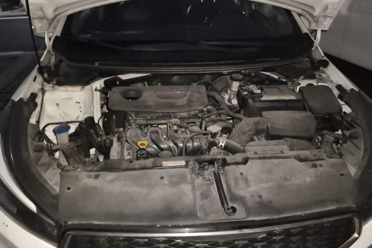 Used Kia K3 2016 1.6L Automatic GLS Engine Bay