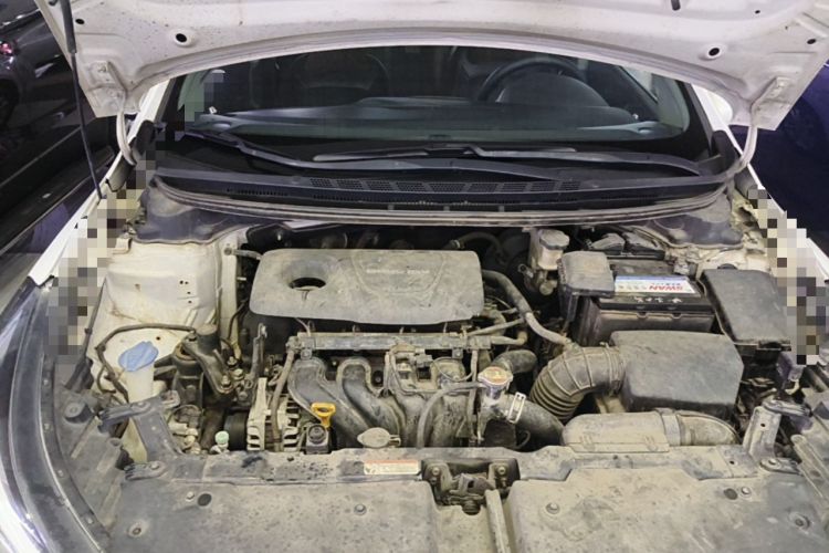 Used Kia K3 2016 1.6L Automatic GLS Engine Bay