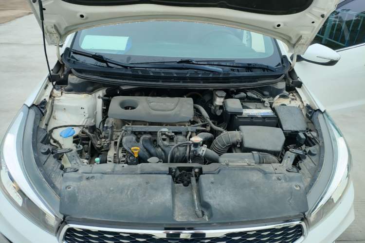 Used Kia K3 2016 1.6L Automatic with Sunroof Engine Bay