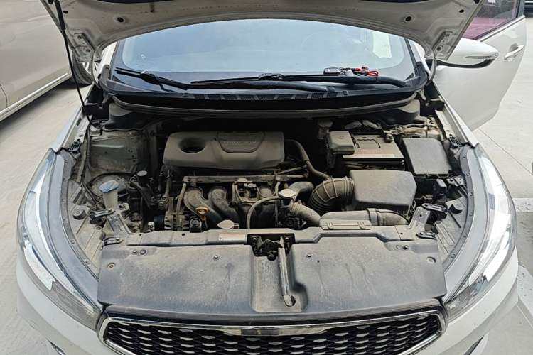 Used Kia K3 2016 1.6L Automatic GLS Engine Bay