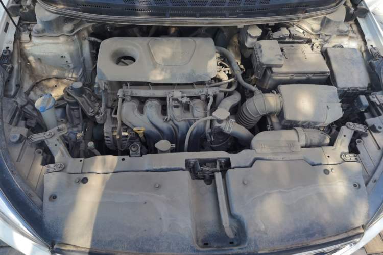 Used Kia K3 2016 1.6L Automatic GLS Engine Bay