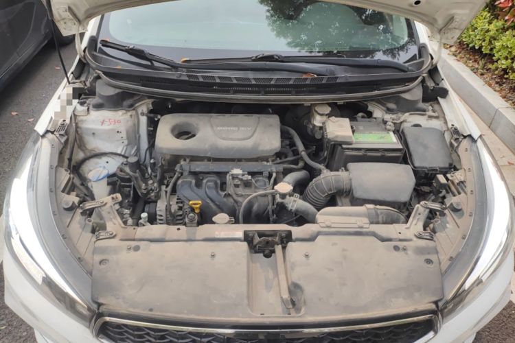 Used Kia K3 2016 1.6L Manual GLS Engine Bay