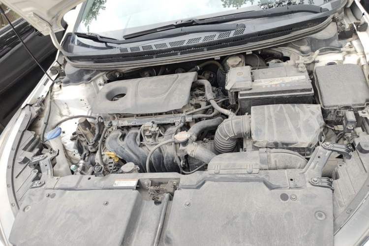 Used Kia K3 2016 1.6L Manual GLS Engine Bay