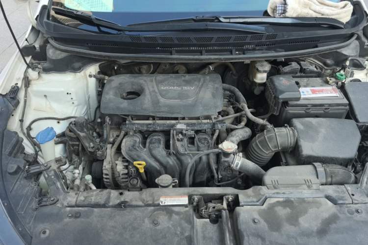 Used Kia K3 2016 1.6L Automatic GLS Engine Bay