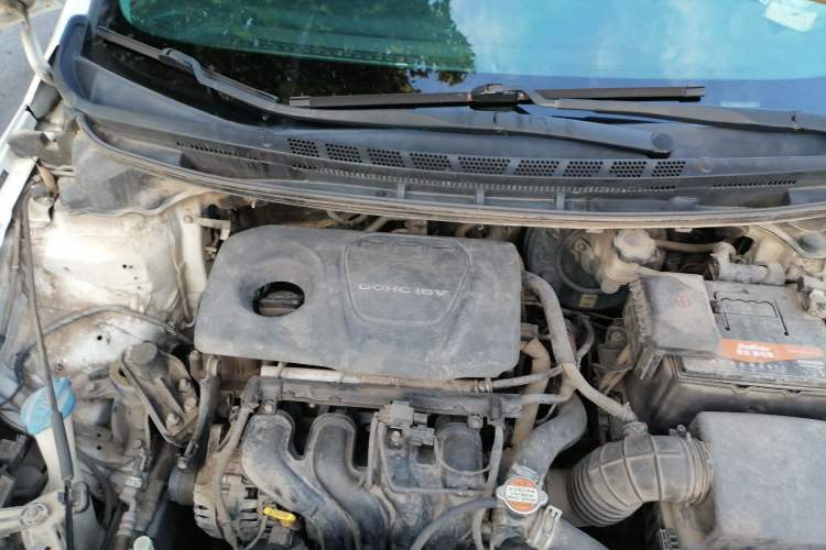 Used Kia K3 2016 1.6L Manual GL Engine Bay