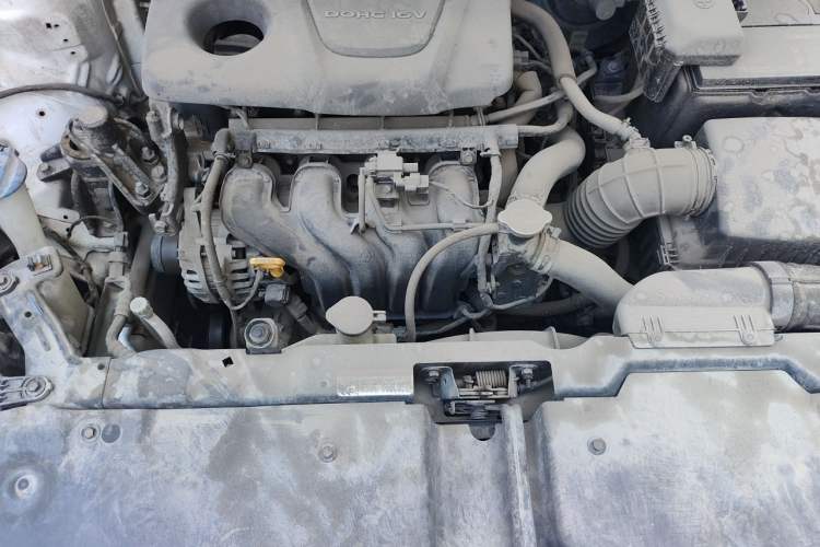 Used Kia K3 2016 1.6L Automatic GLS Engine Bay