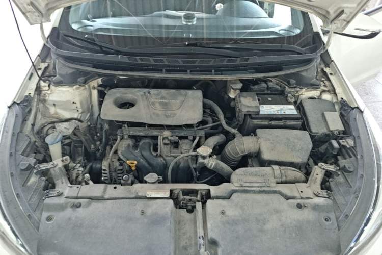 Used Kia K3 2016 1.6L Automatic GLS Engine Bay