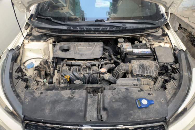 Used Kia K3 2016 1.6L Manual GL Engine Bay