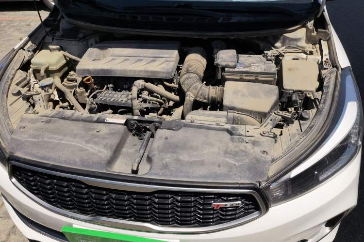 Used Kia K3 2016 1.4T Automatic GLS Engine Bay Left