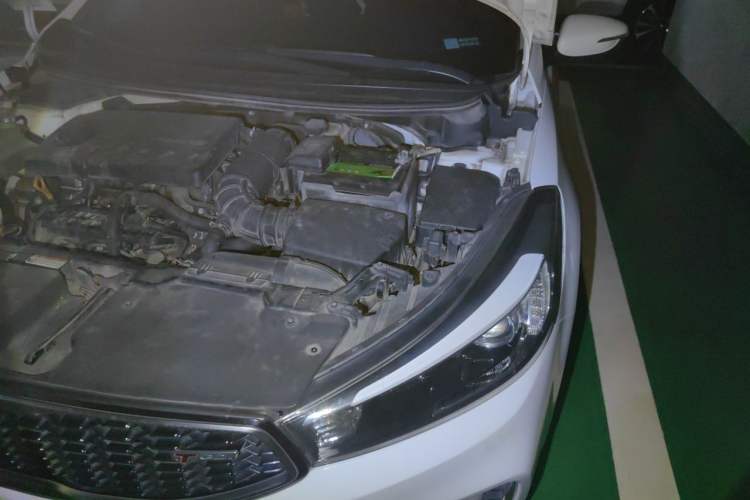 Used Kia K3 2016 1.4T Automatic GLS Engine Bay Left