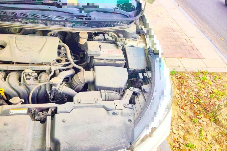 Used Kia K3 2016 1.6L Automatic GLS Engine Bay Left
